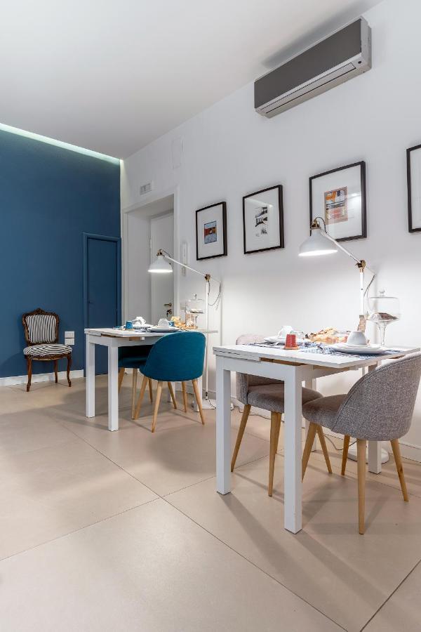 Starhost - Petit B&B Salerno Buitenkant foto