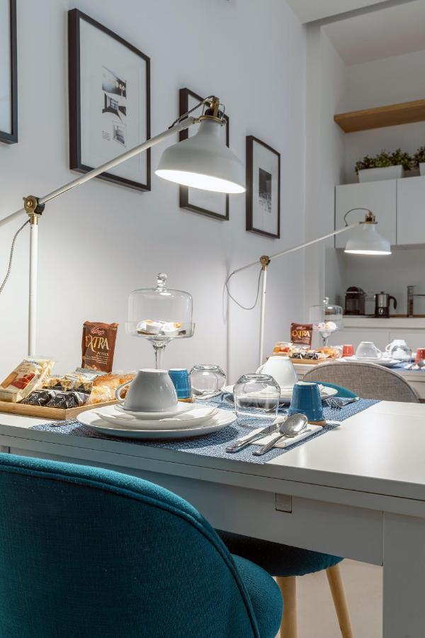 Starhost - Petit B&B Salerno Buitenkant foto