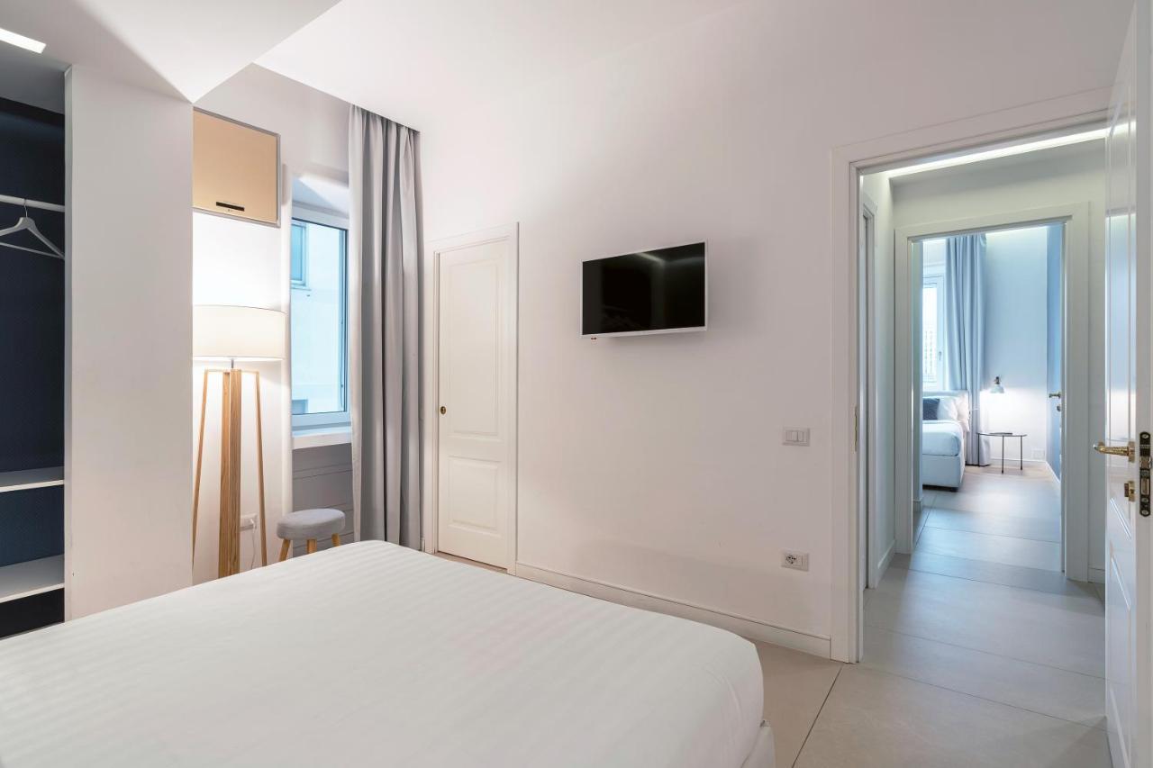Starhost - Petit B&B Salerno Buitenkant foto