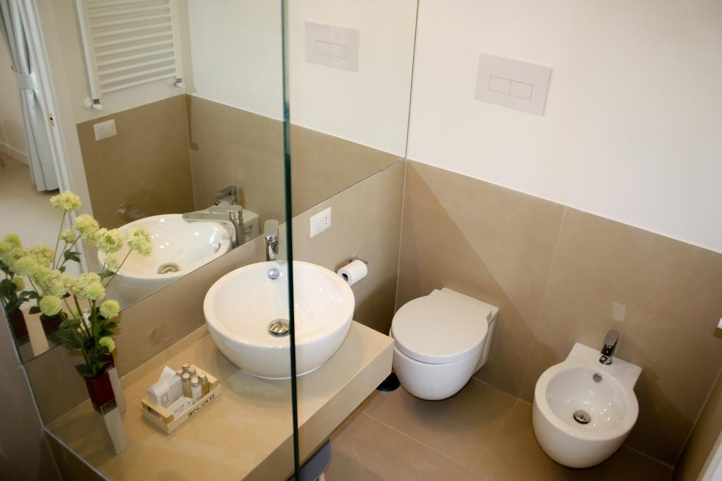Starhost - Petit B&B Salerno Kamer foto