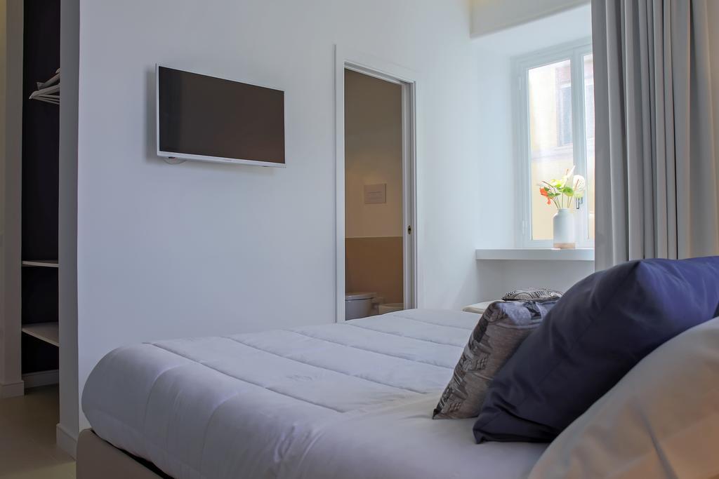 Starhost - Petit B&B Salerno Buitenkant foto